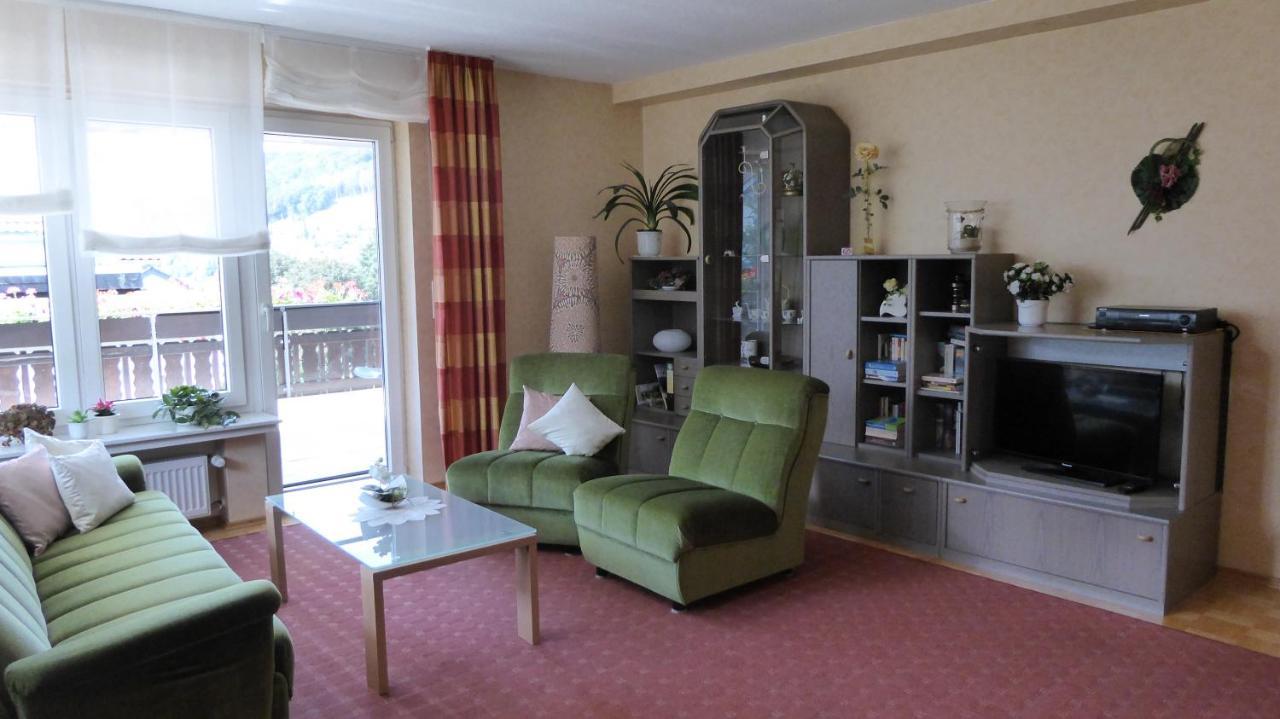 Ferienwohnung Waltraud 布里隆 外观 照片
