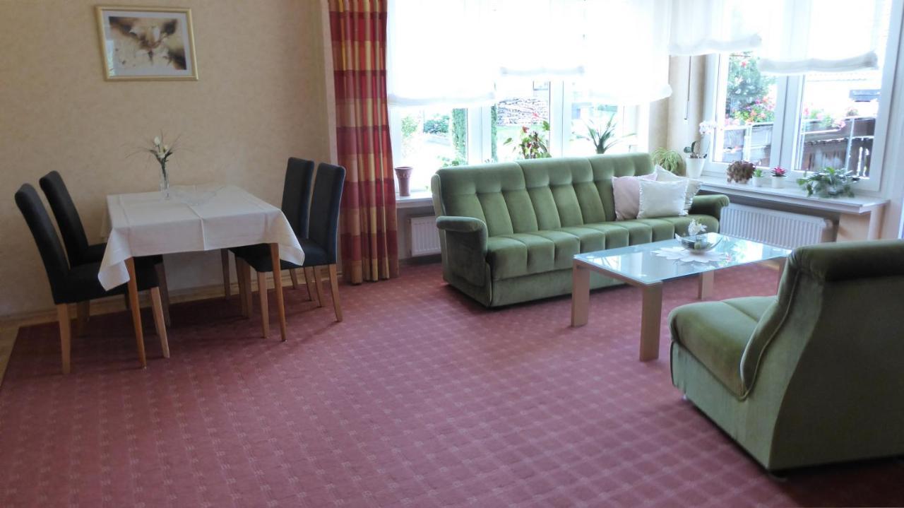 Ferienwohnung Waltraud 布里隆 外观 照片