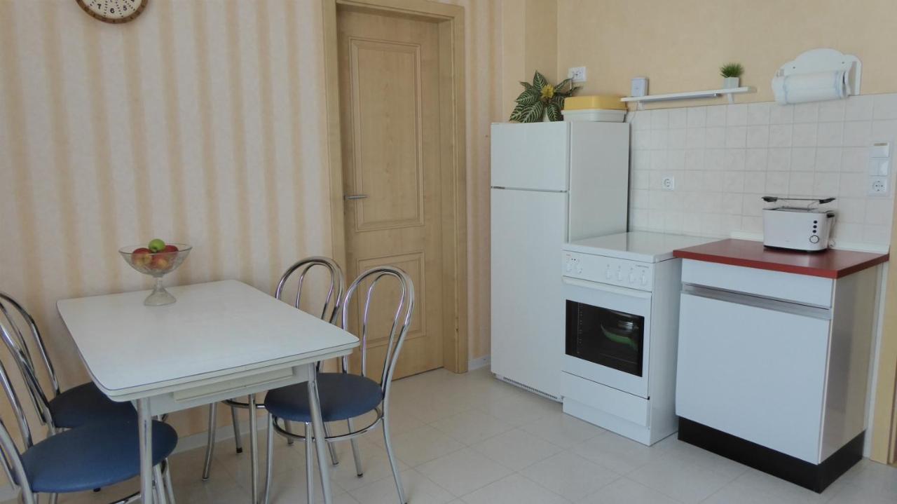 Ferienwohnung Waltraud 布里隆 外观 照片