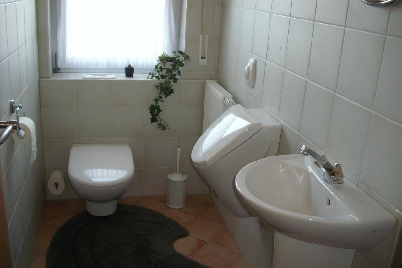Ferienwohnung Waltraud 布里隆 外观 照片